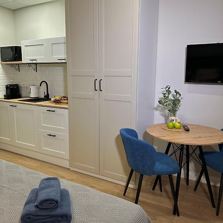 Sky Tower Apartments Варшава Екстер'єр фото